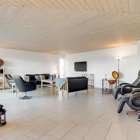 Ferienhaus Fengur - 330m From The Sea By Interhome