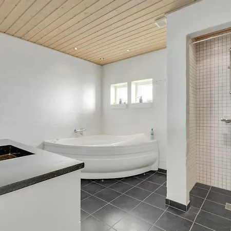 Fengur - 330m From The Sea By Interhome *